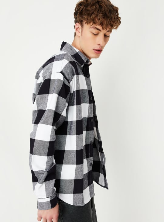 Men Relaxed Fit Checked Over Shirt