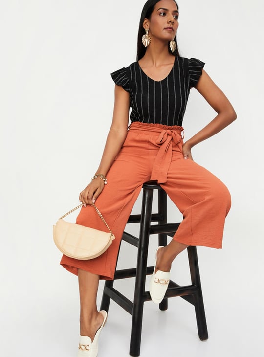 Women Textured Tie-Up Waist Culottes