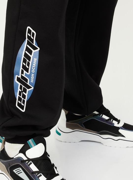 Men Printed Relaxed Fit Joggers