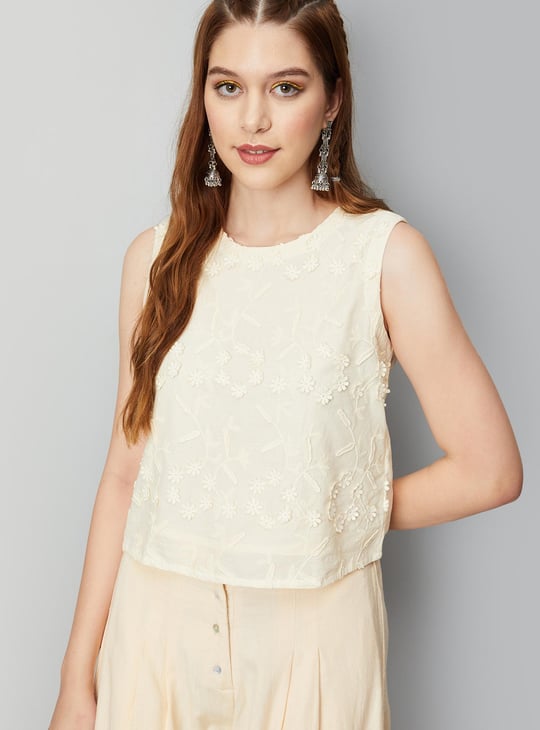 Women Schiffli Sleeveless Top