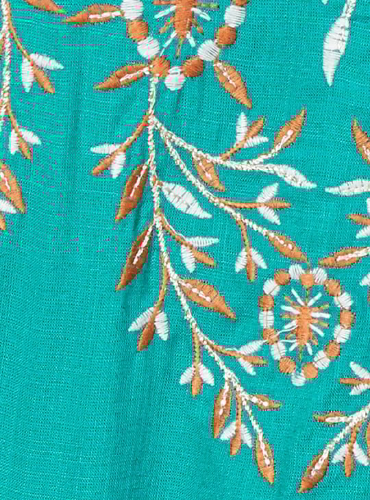 Women Embroidered Tunic