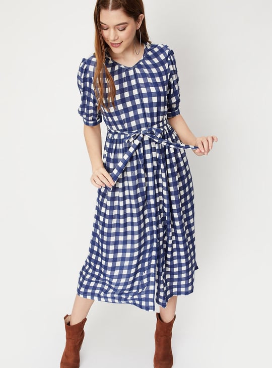 Women Checked Puffed Sleeves A-line Dress