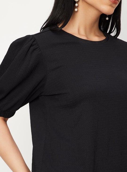 Women Solid Puffed Sleeves Top