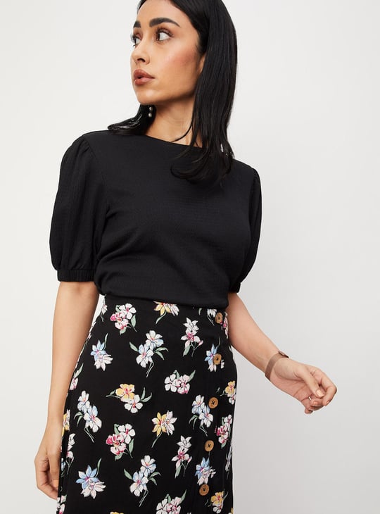 Women Solid Puffed Sleeves Top