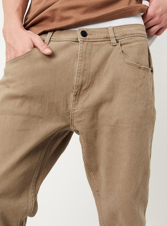 Men Relaxed Fit Coloured Jeans