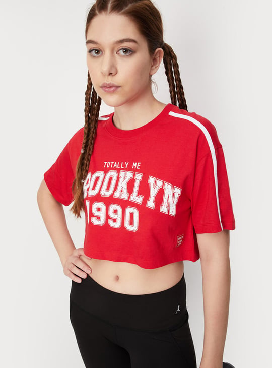 Women Typographic Printed Crop T-shirt