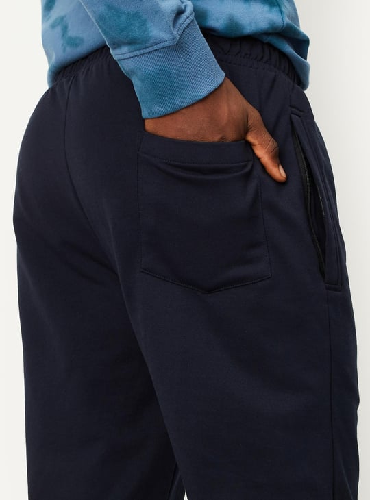 Men Athleisure Joggers with Zip Pockets