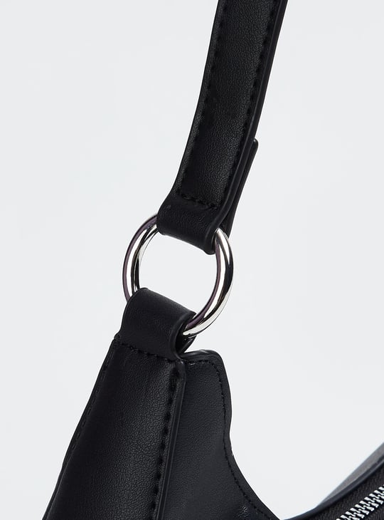 Women Solid Hobo Bag