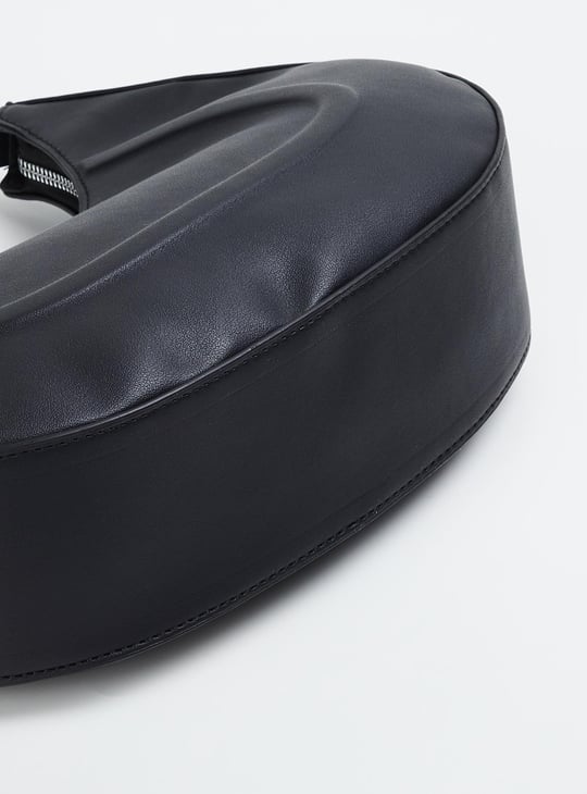 Women Solid Hobo Bag