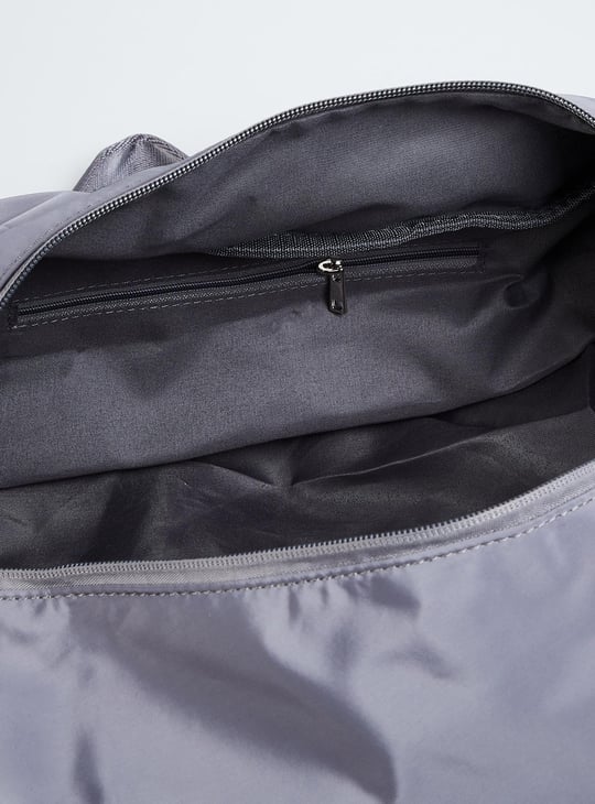 Women Solid Duffle Bag