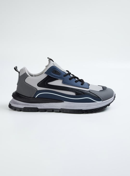 Men Colourblock Lace-Up Sneakers