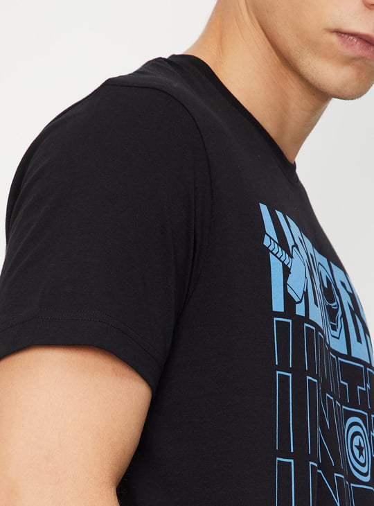 Men Avengers Graphic Slim Fit T-shirt