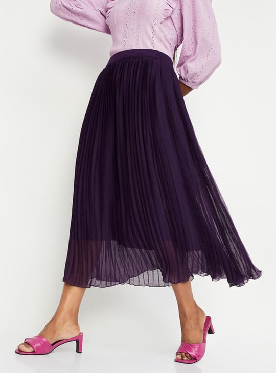 Women Solid Flared Pleated Skirt