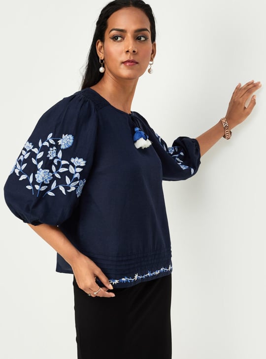 Women Embroidered Tassel Tie-Up Top