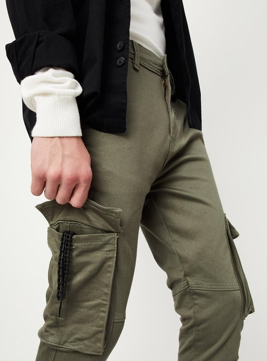 Men Carrot Fit Coloured Cargo Jeans