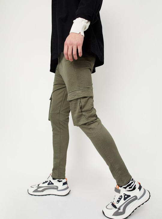 Men Carrot Fit Coloured Cargo Jeans