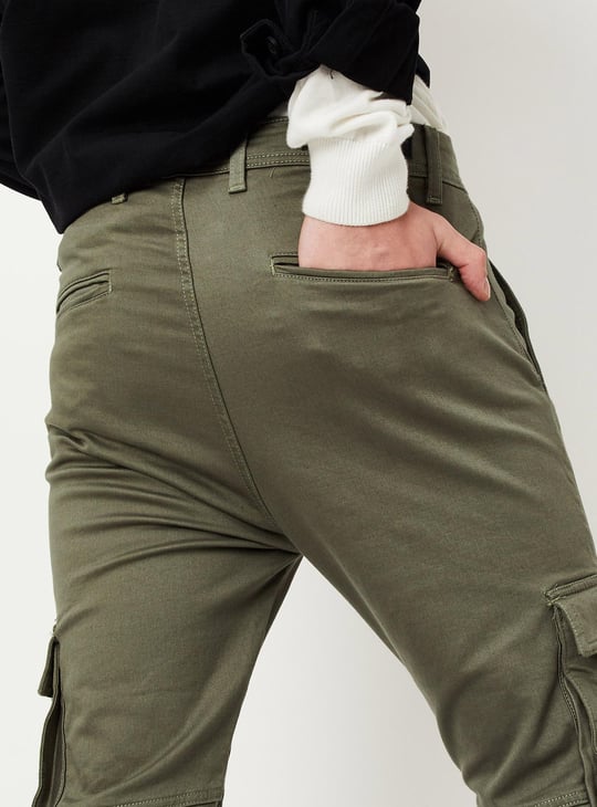 Men Carrot Fit Coloured Cargo Jeans