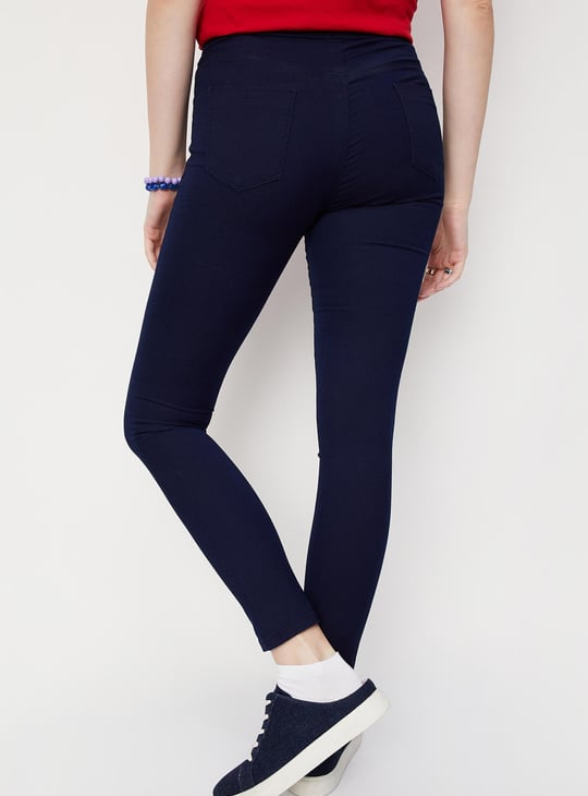 Women Solid Stretch Jeggings