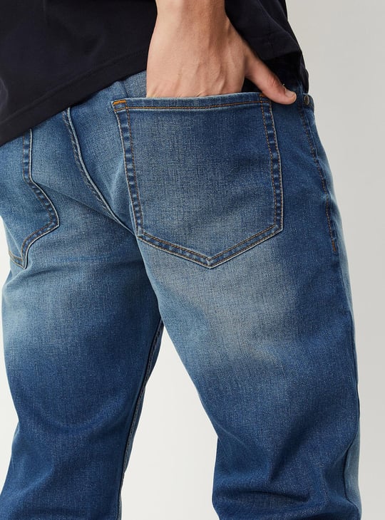 Men Washed Relaxed Fit Jeans