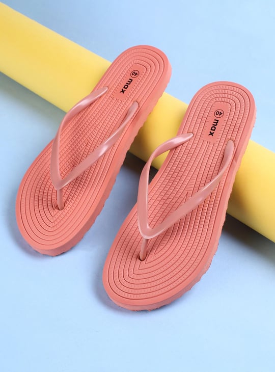 Women Textured Flip Flops