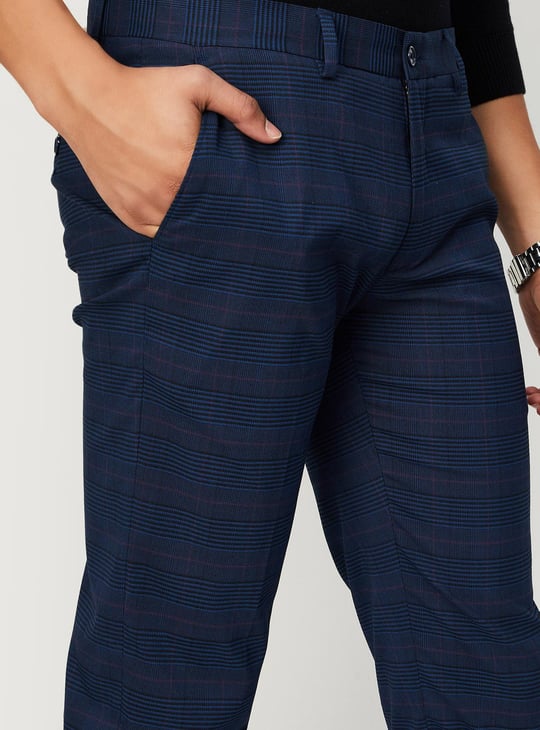 Men Carrot Fit Checked Formal Trousers