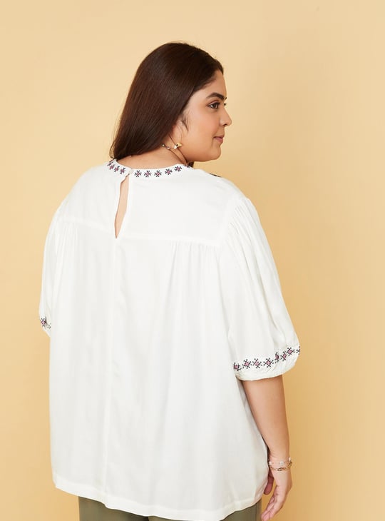 Women Embroidered Puffed Sleeves Top