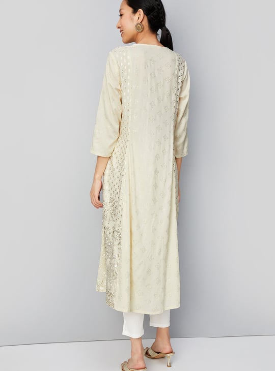 Women Embroidered Kalidar Kurta
