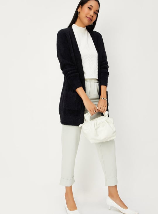 Women Plush Yarn Shrug with Pockets