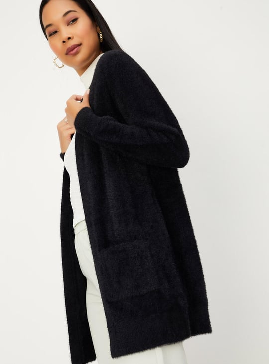 Women Plush Yarn Shrug with Pockets