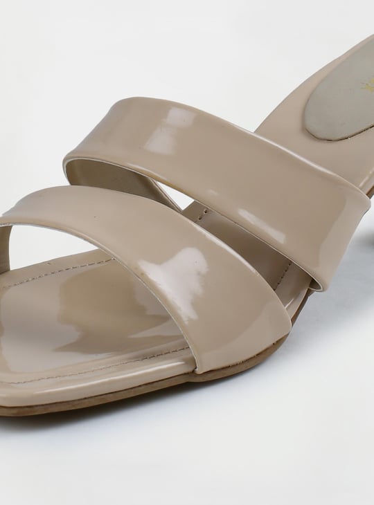 Women Solid Kitten Heels