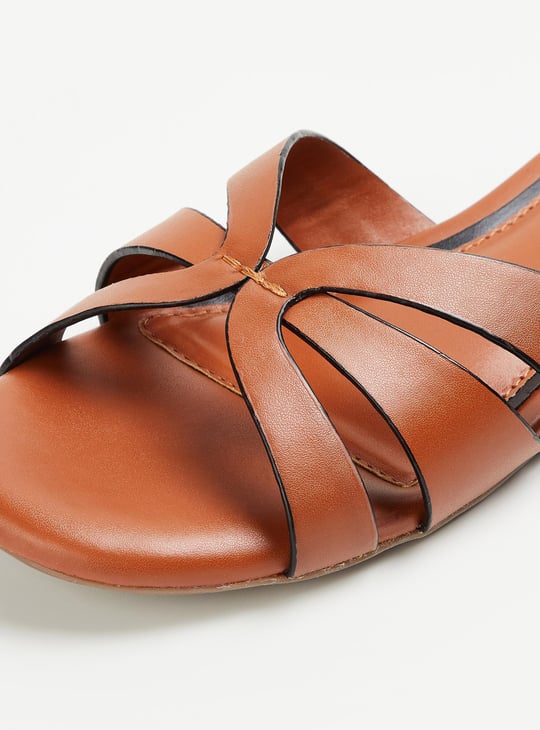 Women Solid Flat Sandals