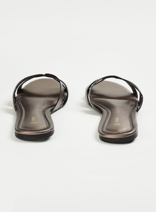 Women Solid Flat Sandals