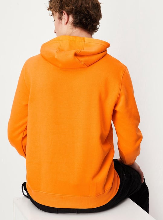 Men Solid Slim Fit Hooded Sweatshirt