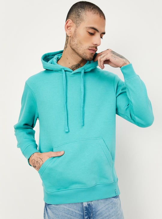 Men Solid Hooded Sweatshirt