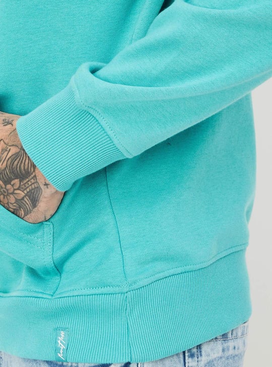 Men Solid Hooded Sweatshirt