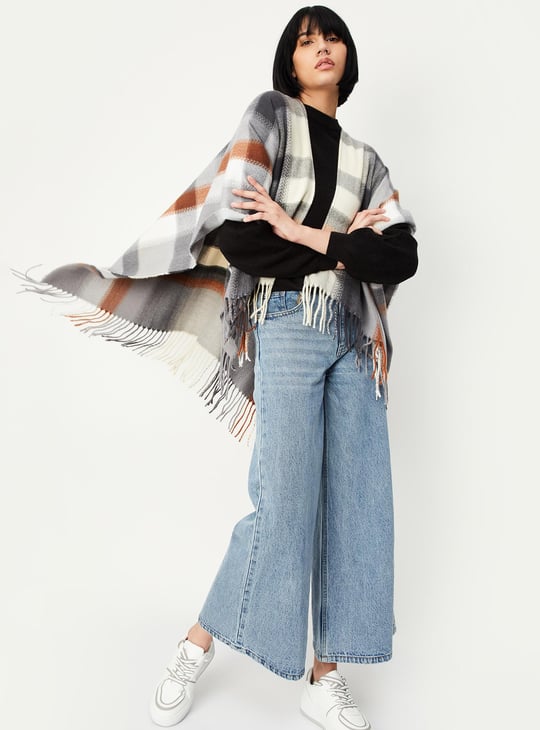 Women Checked Cape Shawl