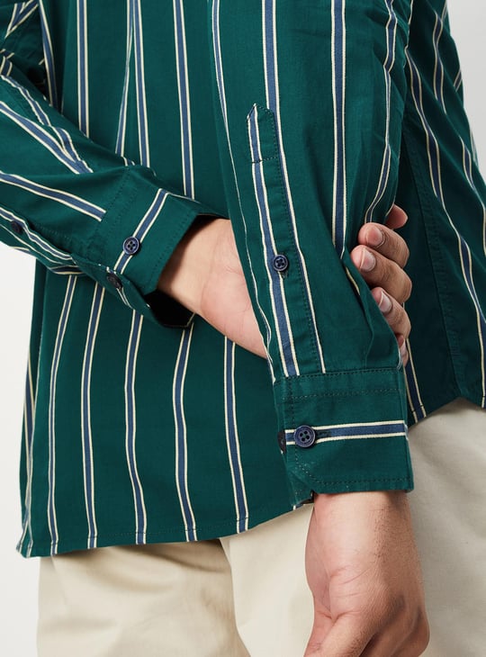 Men Regular Fit Striped Shirt