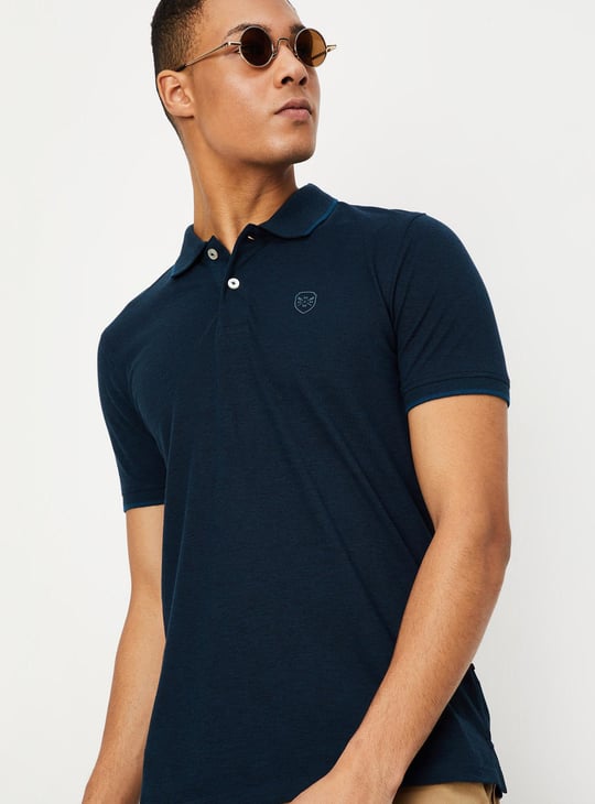 Men Solid Slim Fit Polo
