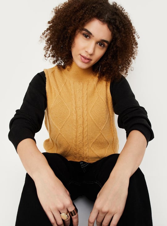 Women Cable Knit Sleeveless Sweater