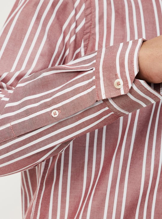 Men Regular Fit Striped Shirt