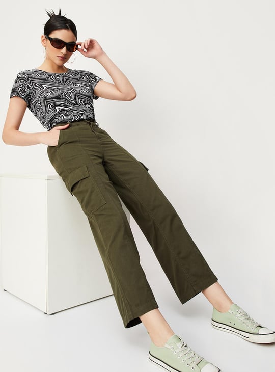 Women Solid Cargo Pants