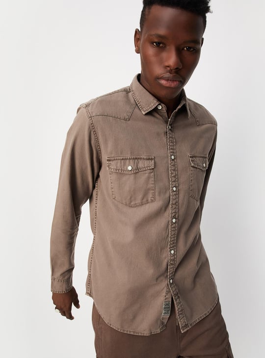 Men Solid Slim Fit Denim Shirt