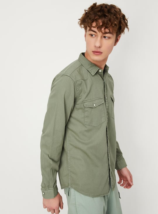 Men Solid Flap Pocket Shirt