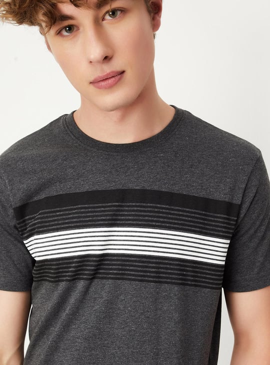 Men Striped Slim Fit T-shirt