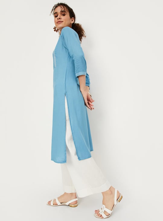 Women Solid Straight Kurta