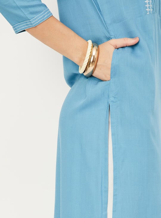 Women Solid Straight Kurta