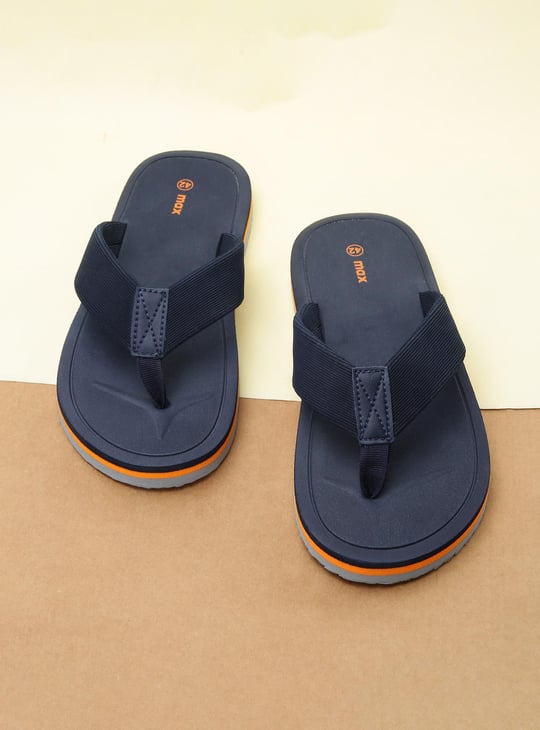 Men Solid V-Strap Slippers