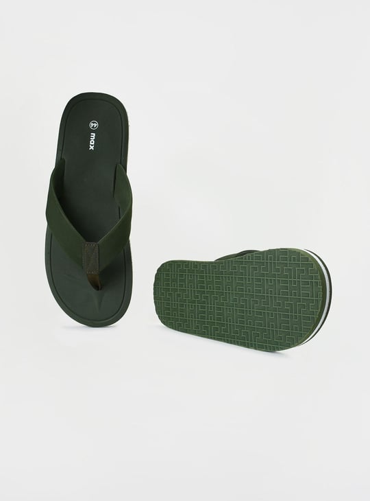 Men Solid V-Strap Slippers