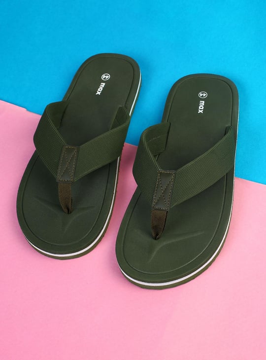 Men Solid V-Strap Slippers