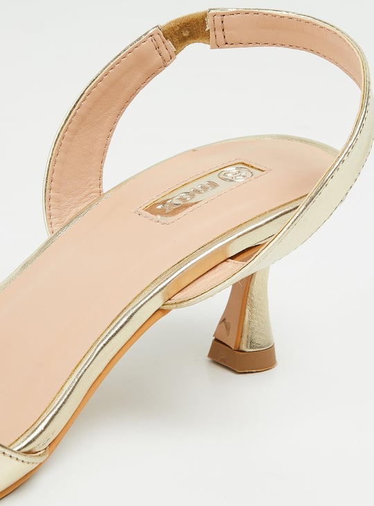 Women Solid Kitten Heels